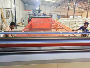 Alta calidad 3D HDPE PE Hollow Advertencia Malla Rejilla Valla Forma de diamante Geonet Net Making Machine Line - Product Image 5