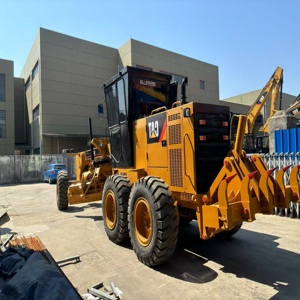 الأكثر مبيعًا منتج مستعمل كاتربيلر كات من نوع G آلة تدرجات 19 طن مستعملة القط ممهد بجودة عالية - Product Image 6