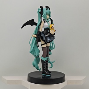 Statuetta in PVC della Serie Anime Girl Miku Little Devil con Rascal the Raccoon, Angelo Oscuro, Ornamento da Scrivania - Product Image 3