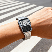 Top Luxus Edelstahl-Legierung Sportuhr Multifunktionale Taschenrechner-Herrenuhr LED Digitaluhr