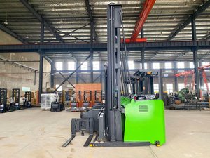Transpalette Électrique 3 Voies pour Allées Étroites, Capacité 1,5 Tonne, avec Plateforme de Levage pour Personnel - Product Image 2