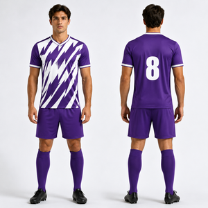 Uniforme de Fútbol Personalizado OEM ODM, Conjunto de Equipación Deportiva Sublimada con Logotipo, Nombre y Número, Secado Rápido - Product Image 2