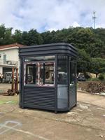 Cabine de sécurité mobile en panneaux sandwich, structure en acier chinois, avec cadre latéral amovible, étanche et résistante au vent