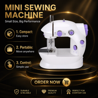 Machine à coudre portable mini blanche et violette, corps compact avec barre à aiguille, pied presseur, broche à bobine, interrupteur à deux positions, table de travail pour