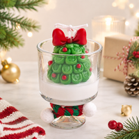 Bougie parfumée artisanale en verre en forme de sapin de Noël, cadeau de fêtes, décoration d'intérieur, bougie aromatique originale en cire de soja dans un bocal