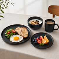 Service de vaisselle classique en grès noir mat - 16 pièces pour usage domestique, assiettes, bols et tasses résistants aux rayures (compatible lave-vaisselle)