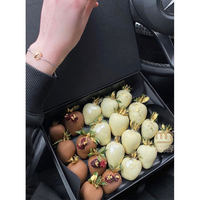 Boîte-cadeau pliable en papier personnalisée pour le chocolat Boîte de chocolat de luxe avec fermeture magnétique Boîte d'emballage en papier pour desserts aux fraises