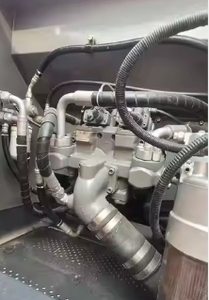 รถขุดตีนตะขาบมือสอง ZX200ฮิตาชิ/มือสองเครื่องยนต์ญี่ปุ่น200LC ZX 200 LC - Product Image 2