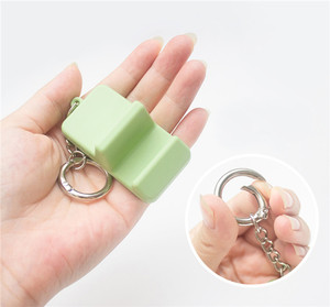 Droping Shipping Productos Regalo Lindo Llavero Soporte para teléfono 2 en 1 Soporte para teléfono impermeable de silicona - Product Image 5