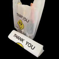 Les fournisseurs offrent en gros des sacs en plastique recyclables de T-shirt et des sacs à provisions en plastique de supermarché.