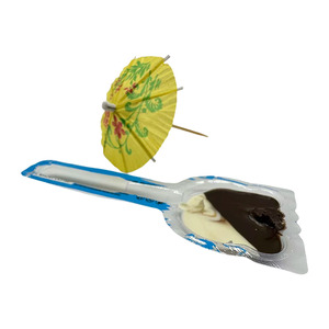 Wholesale <strong>Cat</strong>-shaped Sweet <strong>Milk</strong> Chocolate Sauce Candy Toy with Umbrella Toys - Product Image 4