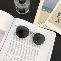 Vente en gros Lunettes de soleil ovales mode rétro en métal vintage pour hommes et femmes Lunettes de soleil rondes polarisées UV400