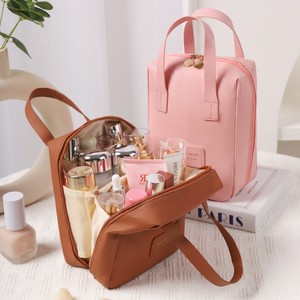 Nova Chegada PU Grande Capacidade Maquiagem Saco Portátil Higiene Pessoal Impermeável Cosmetic Bag Viagem Toilet Maquiagem Organizer Bag - Product Image 4