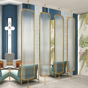 Style <span class=keywords><strong>nordique</strong></span> Changhong verre écran cloison luxe rotatif <span class=keywords><strong>avec</strong></span> courbe en métal Durable Simple salon moderne panneau trempé - Product Image 1