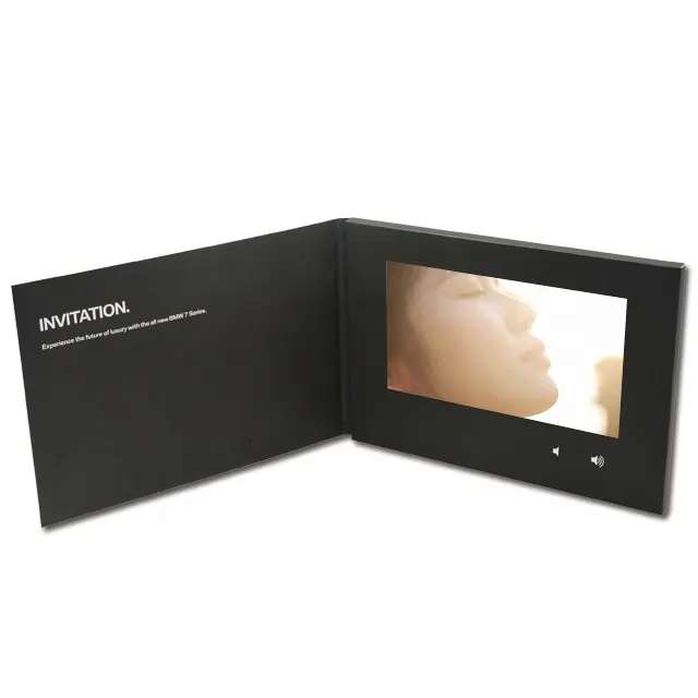 カスタマイズされた7インチビデオブックグリーティングカードフォルダーデジタル名刺ビデオパンフレットLCDスクリーン招待カード