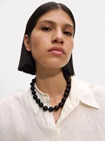 Collier ras du cou noué en perles acryliques plastiques de style bohème faites à la main de 16 mm pour femmes
