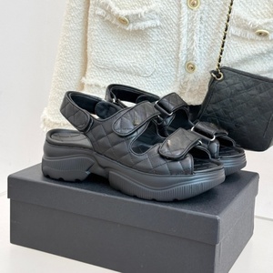 2026 Designer Brand Luxury Beach Slides Summer Spring Black Flat Sandals for <b>Women</b> Wholesale Fashion Ladies Slippers - Product Image 5