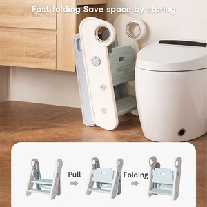 Nouvelle échelle de marche stable pour enfants 2026, échelle pour bébé en PE, marchepied <span class=keywords><strong>pliable</strong></span> et réglable pour lavabo domestique, vente en gros - Product Image 3
