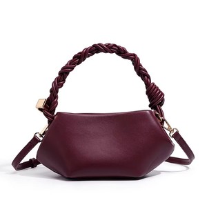 <span class=keywords><strong>Sac</strong></span> à <span class=keywords><strong>main</strong></span> bandoulière hexagonal tissé en <span class=keywords><strong>cuir</strong></span> véritable de luxe pour femme, avec boucle magnétique, étanche, vente en gros GANN Chine - Product Image 6