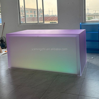 Comptoir de réception moderne en acrylique personnalisé en usine, table de bar à vin en acrylique avec LED, bureau rectangulaire en acrylique épaissi