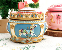 Boîte à musique de carrousel européen rose en résine cadeau bleu rose sur mesure pour la décoration de la maison de vacances