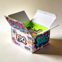 Maßgefertigte Luxus Weiße Karton-Kosmetikbox Recycelbare Zusammenklappbare Schönheitsverpackung mit Griff Magnetverschluss UV-Heißprägung