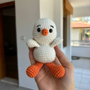 Porte-clés en peluche canard blanc amigurumi fait main, mignon, en coton naturel, jouet au crochet, cadeau unisexe 0-10cm - Product Image 1