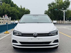 Volkswagen Polo d'occasion à <span class=keywords><strong>vendre</strong></span>, voitures d'occasion LHD <span class=keywords><strong>pour</strong></span> l'exportation vers l'<span class=keywords><strong>Afrique</strong></span> - Product Image 1