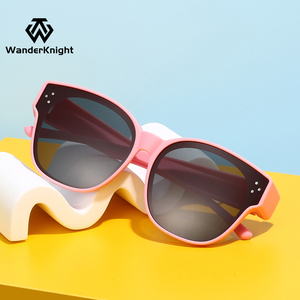 2025 protezione UV polarizzata per bambini montature ottiche rotonde <span class=keywords><strong>occhiali</strong></span> <span class=keywords><strong>da</strong></span> sole con decorazione per i ragazzi e le ragazze <span class=keywords><strong>occhiali</strong></span> parasole - Product Image 3