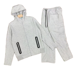 Conjunto Deportivo Personalizado para Hombre de 2 Piezas, Sudadera con Capucha y Pantalones Jogger Estampados, 100% Algodón, Resistente al Viento, con Cremallera Completa, Ropa de Invierno - Product Image 1