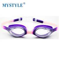 Lunettes de natation réglables anti-buée et étanches pour enfants, avec verres PC miroir, protection UV en silicone souple, idéales pour les fêtes à la piscine et l'entraînement