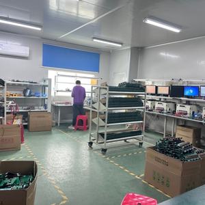 Machine d'emballage automatique de qualité supérieure pour les ensembles de perfusion médicaux jetables, ligne de machines d'emballage pour les ensembles de transfusion - Product Image 3