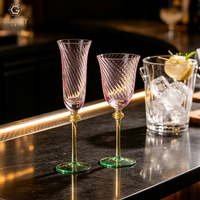 Flûtes à champagne élégantes rose et vert bicolores, verres à vin sur pied de luxe, cadeau pour la mariée, les demoiselles d'honneur, les mariages, les anniversaires