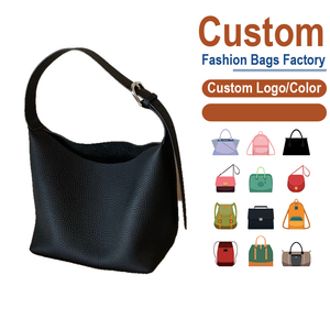 Bolso de Hombro Minimalista de Cuero Negro, Diseño Estructurado Suave, para Todas las Temporadas, para Mujer - Product Image 2