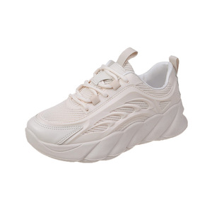 Chaussures de sport pour femmes, nouvelles chaussures de printemps, couleur unie, chaussures décontractées pour étudiantes, chaussures blanches respirantes, baskets de course - Product Image 2
