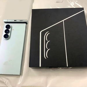 ปลดล็อคแล้ว Original Z Fold 7 5G LTE สมาร์ทโฟนพับได้ 512GB/256GB หน้าจอ LCD 120Hz รองรับภาษาสเปน แบตเตอรี่ 6000mAh รองรับซิมคู่ - Product Image 1