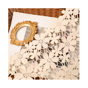 Tecnologia avançada Bom Preço Branco Tecido <span class=keywords><strong>Lace</strong></span> Algodão Guipure Personalizado Solúvel Em Água Bordado Tecido De Renda para Vestido Por Atacado - Product Image 1