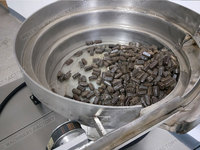 Machine d'emballage automatique en bande pour le comptage et l'emballage de comprimés/capsules/pilules à dose unique
