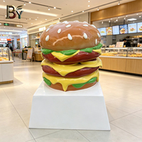 Op maat gemaakte 3D glasvezel sculptuur gigantische hamburger sandwich standbeeld voor decoratie van een voedselwinkel, geschilderd met modeltechniek