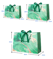 Sac shopping en papier imprimé marbre de luxe personnalisé avec poignée en ruban pour emballage cadeau de boutique de détail, recyclable