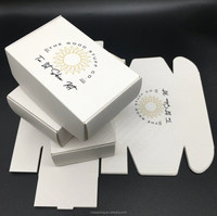 Cajas de Cartón Corrugado con Diseño Personalizado, Materiales Reciclados, Laminación Mate y Relieve, para Envío