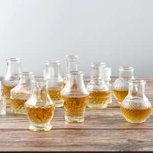 Pequenas Garrafas De Álcool De Vidro <span class=keywords><strong>Mini</strong></span> Garrafas De Vinho Garrafa De Espírito Vazio Reutilizável Com Rolha Hermética Festa De Casamento 1.7 oz - Product Image 2