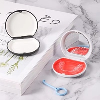 Boîte de rangement personnalisée en plastique coloré pour gouttières orthodontiques, protège-dents, et appareils dentaires