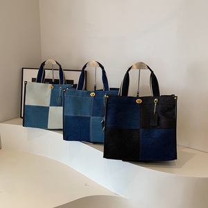 2024 moda Jean <span class=keywords><strong>bolsos</strong></span> de mano señoras <span class=keywords><strong>Patchwork</strong></span> <span class=keywords><strong>bolsos</strong></span> de gran capacidad bolso de mano de mezclilla con cremallera - Product Image 2