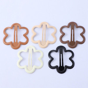 Barrettes pour enfants Série Pétale, design floral effet goutte d'huile, usage quotidien - Product Image 3