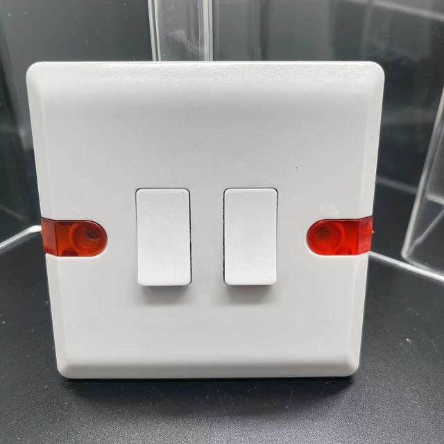 Africa South American Standard 2Gang 1 Way Wall Switch and Socket