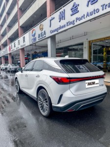 <span class=keywords><strong>Lexus</strong></span> RX450h+ 2023, Edición Enjoyment, Híbrido <span class=keywords><strong>Enchufable</strong></span> 4WD, 2.5L E-CVT, SUV Mediano, Asientos de Cuero, Disponible para Envío Inmediato - Product Image 6
