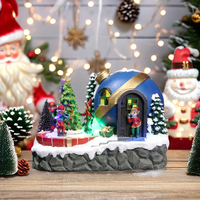 Décoration de boule de Noël en résine personnalisée OEM avec motif de sculpture elfes se déplaçant autour de la fonction d'arbre pour la décoration de vacances