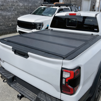 Bâche rigide pliable pour benne de pick-up Toyota Hilux 2015-2024 Ford Ranger Ram 1500 avec verrouillage de la cargaison