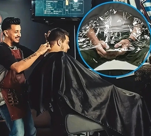 Cape de coiffure de salon personnalisée Cape de barbier avec fenêtre de visualisation transparente <span class=keywords><strong>Tablier</strong></span> de cape de coupe de cheveux imperméable - Product Image 4